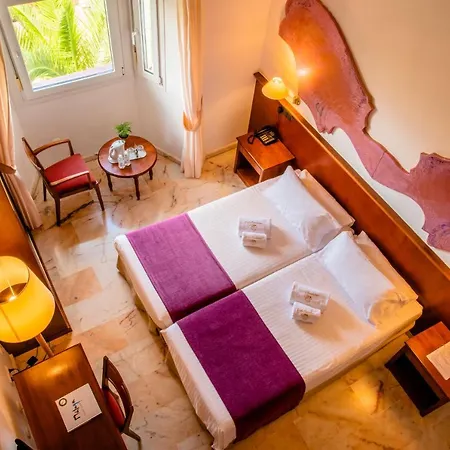 Guadalupe Hotel 3*